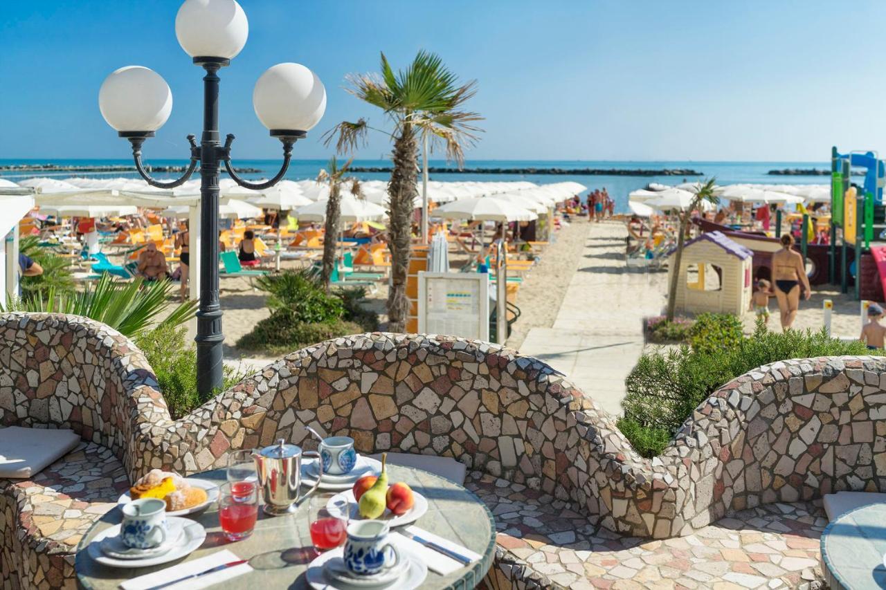 Hotel Strand Bellaria-Igea Marina Exterior foto